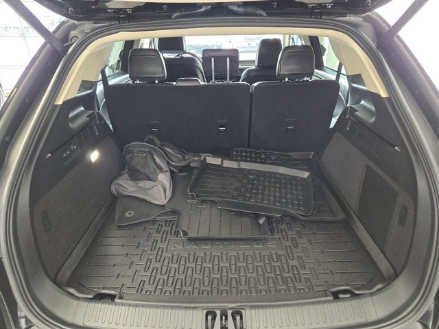 2023 Lincoln Nautilus Standard AWD