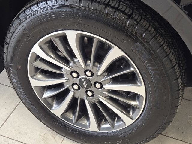 2023 Lincoln Nautilus Standard AWD