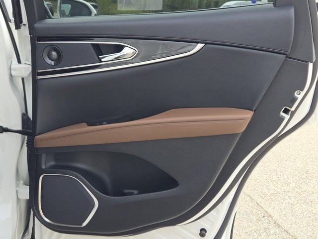 2023 Lincoln Nautilus Reserve AWD