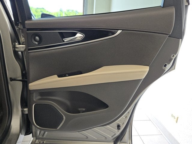 2023 Lincoln Nautilus Reserve AWD
