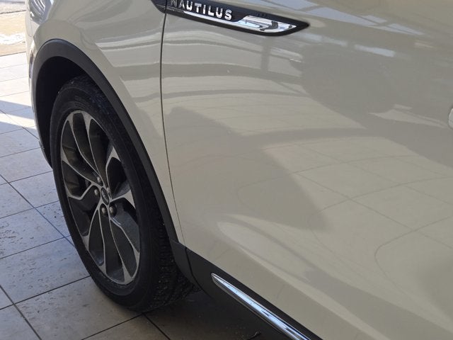 2023 Lincoln Nautilus Reserve AWD