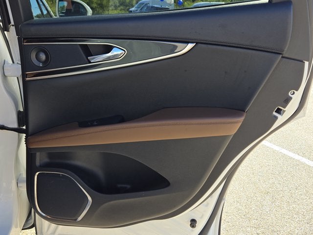 2023 Lincoln Nautilus Reserve AWD