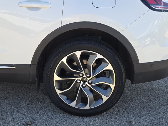 2023 Lincoln Nautilus Reserve AWD
