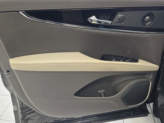 2023 Lincoln Nautilus Reserve AWD