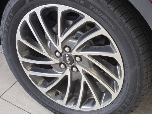 2019 Lincoln Nautilus Reserve AWD