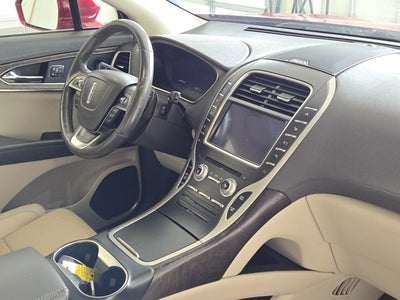 2019 Lincoln Nautilus Reserve AWD