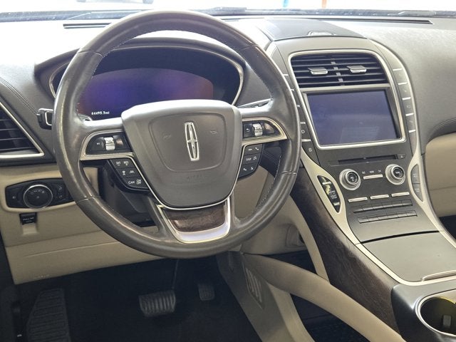 2019 Lincoln Nautilus Reserve AWD