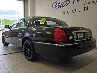 2009 Lincoln Town Car Signature Limited