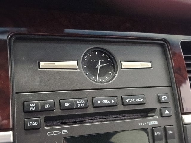 2009 Lincoln Town Car Signature Limited