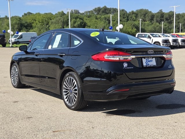 2017 Ford Fusion SE