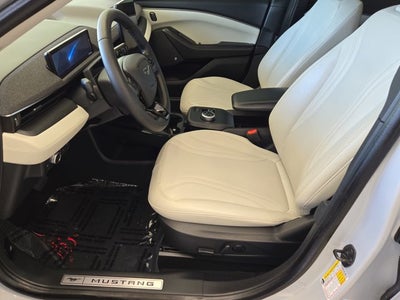 2022 Ford Mustang Mach-E Premium AWD