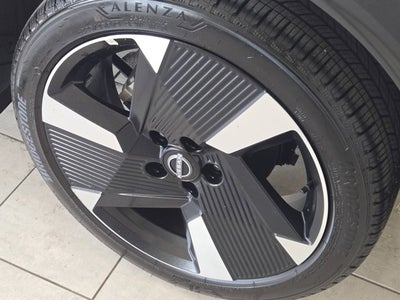 2025 Nissan Kicks SR AWD