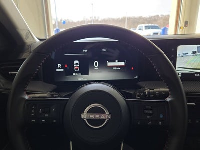 2025 Nissan Kicks SR AWD