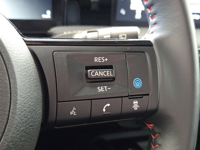 2025 Nissan Kicks SR AWD