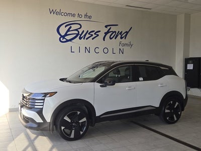 2025 Nissan Kicks SR AWD