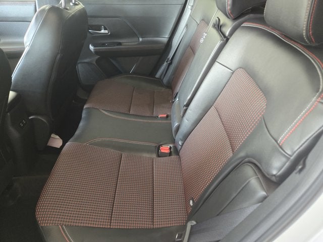 2025 Nissan Kicks SR AWD