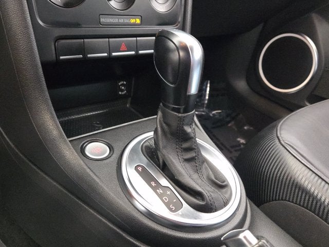 2013 Volkswagen Beetle Convertible 2.5L