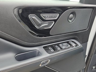 2027 Lincoln Aviator Premiere