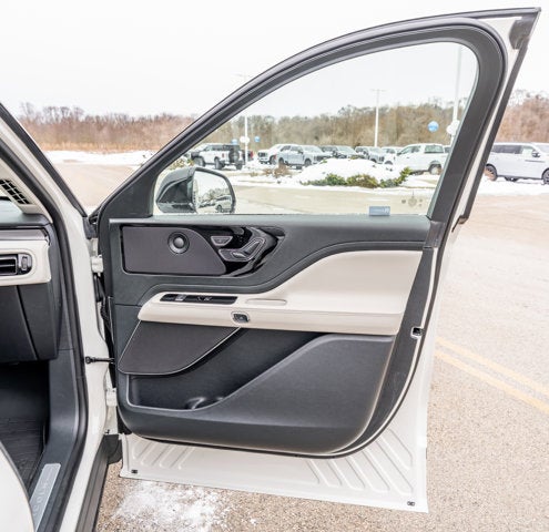 2026 Lincoln Aviator Premiere®