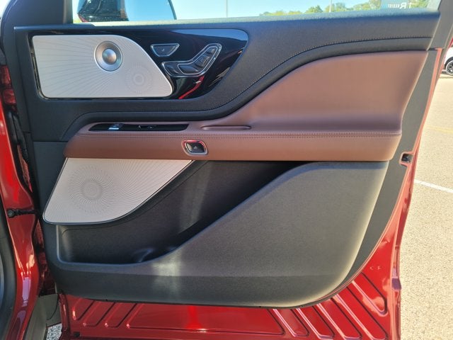 2027 Lincoln Aviator Reserve