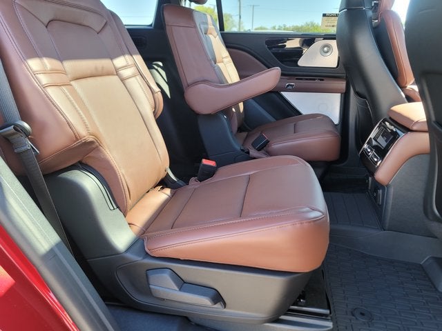 2027 Lincoln Aviator Reserve
