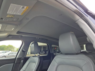 2022 Lincoln Corsair Standard AWD