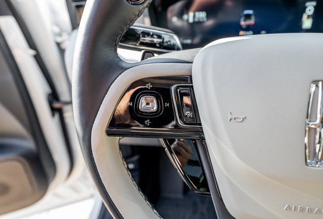 2025 Lincoln Corsair Reserve