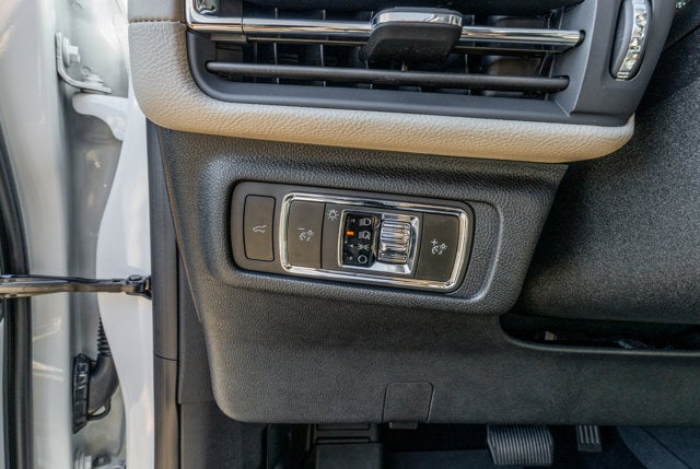 2025 Lincoln Corsair Reserve