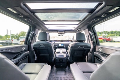 2025 Lincoln Navigator Reserve