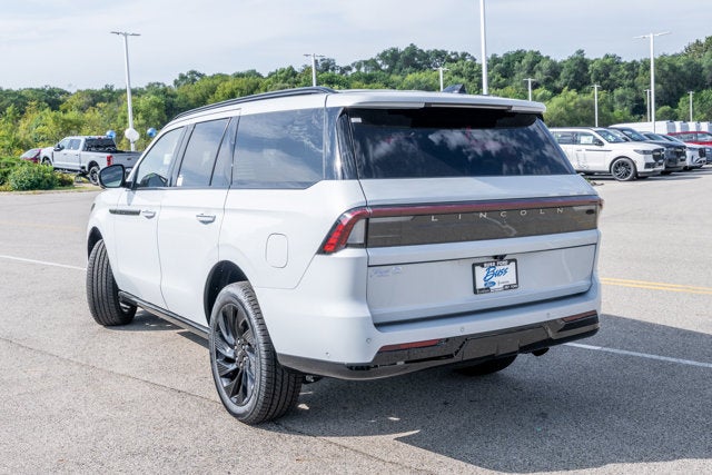 2025 Lincoln Navigator Reserve