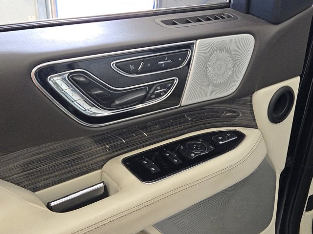 2020 Lincoln Navigator Black Label
