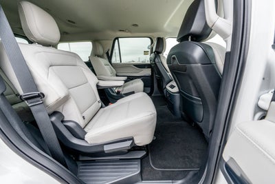 2026 Lincoln Navigator Premiere