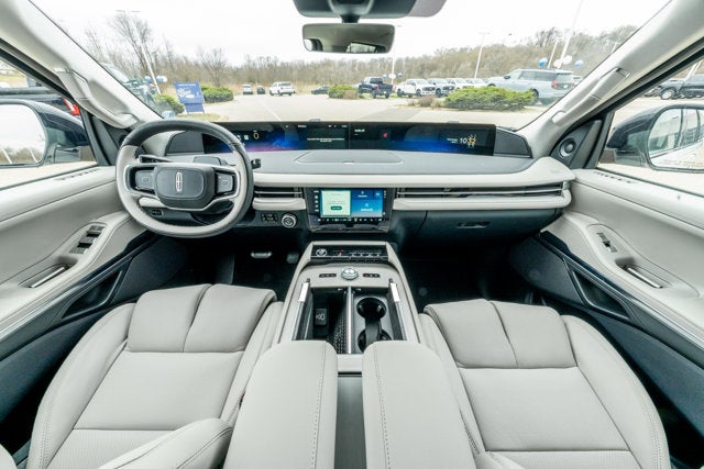 2026 Lincoln Navigator Premiere