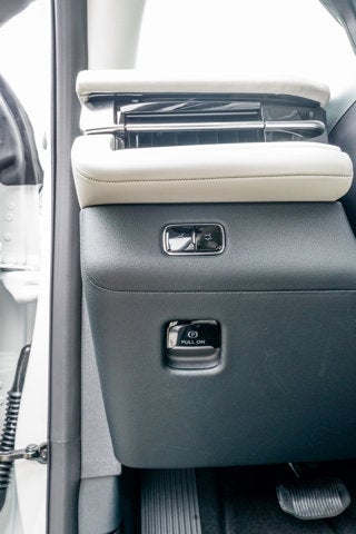 2026 Lincoln Navigator Premiere