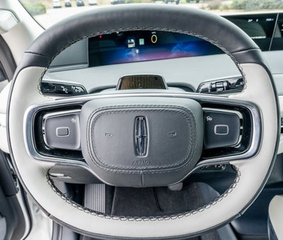 2026 Lincoln Navigator Premiere