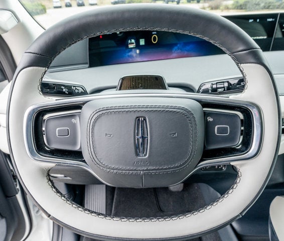 2026 Lincoln Navigator Premiere