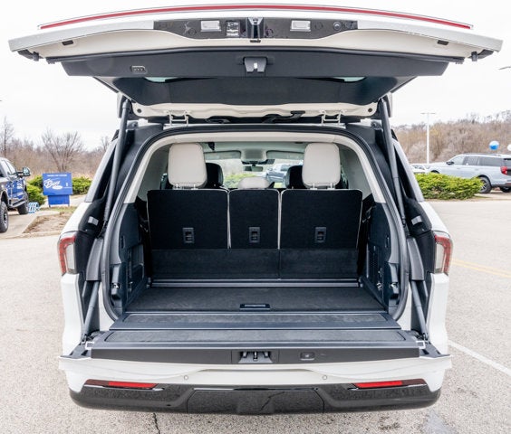 2026 Lincoln Navigator Premiere