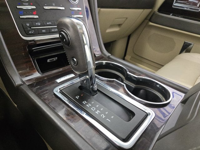 2015 Lincoln Navigator L Base