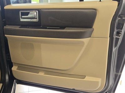 2015 Lincoln Navigator L Base