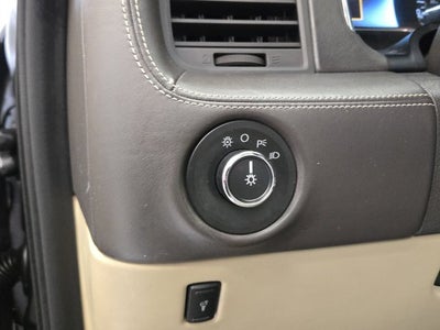 2015 Lincoln Navigator L Base