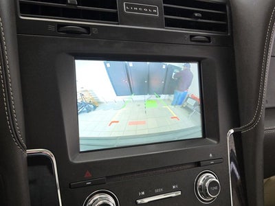 2015 Lincoln Navigator L Base