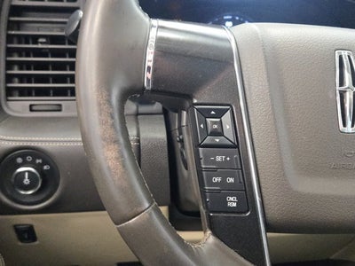 2015 Lincoln Navigator L Base
