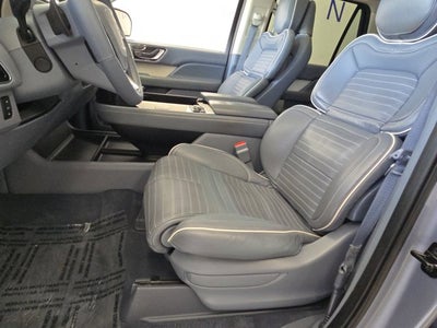 2024 Lincoln Navigator L Black Label