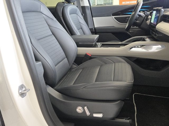2025 Lincoln Nautilus Reserve AWD