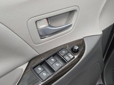 2019 Toyota Sienna XLE Premium AWD