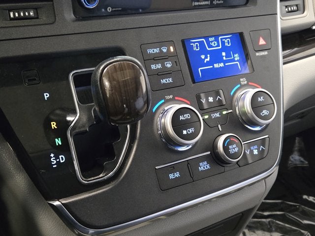2019 Toyota Sienna XLE Premium AWD