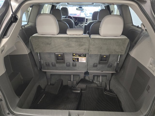 2019 Toyota Sienna XLE Premium AWD