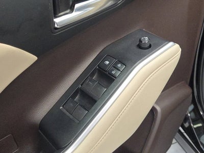 2022 Toyota Highlander XLE AWD