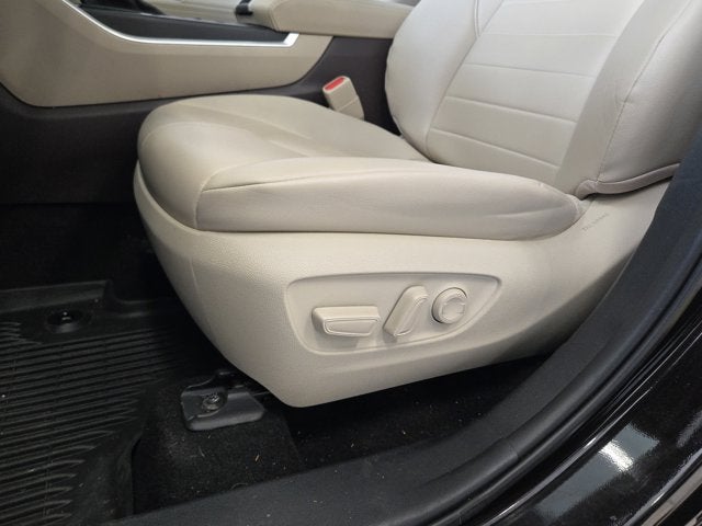2022 Toyota Highlander XLE AWD
