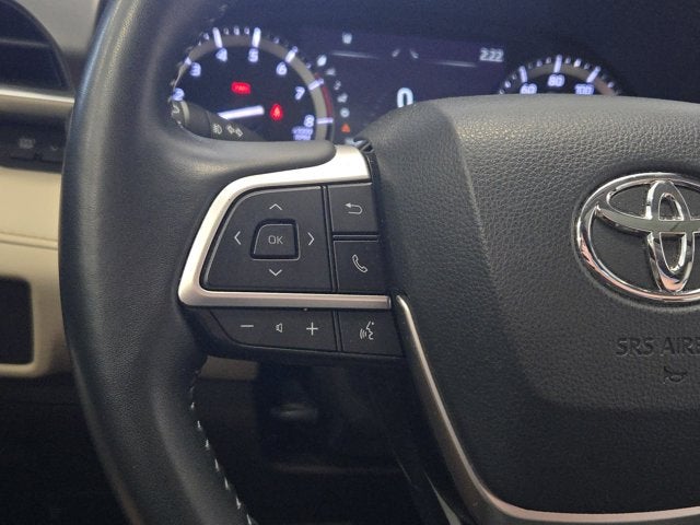 2022 Toyota Highlander XLE AWD
